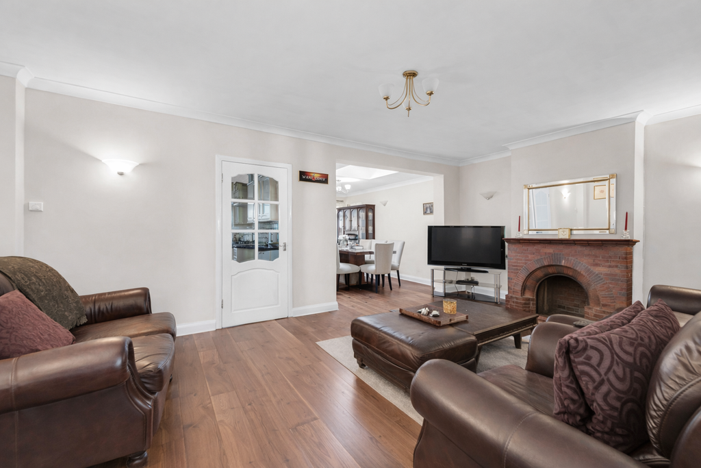 Property photo 3 of 21