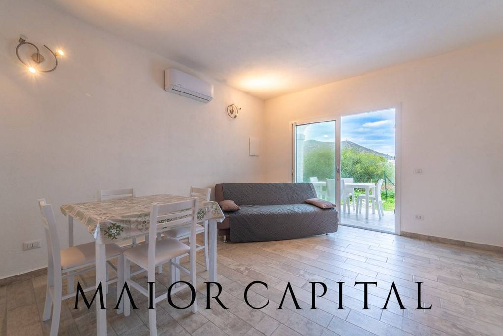 Property photo 2 of 25