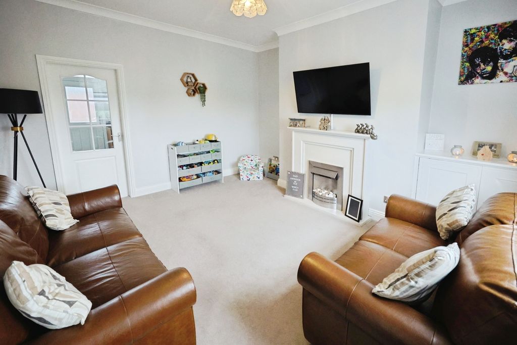 Property photo 2 of 13 Pbox-Img.Jpg