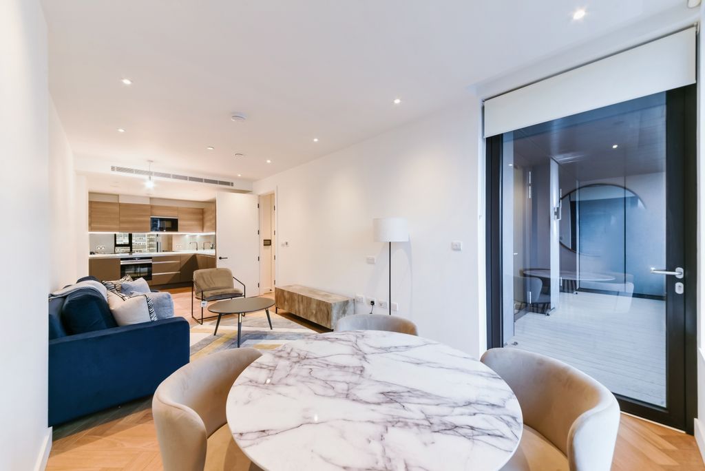 Property photo 2 of 12 Hkr Hoxton, Dawson S