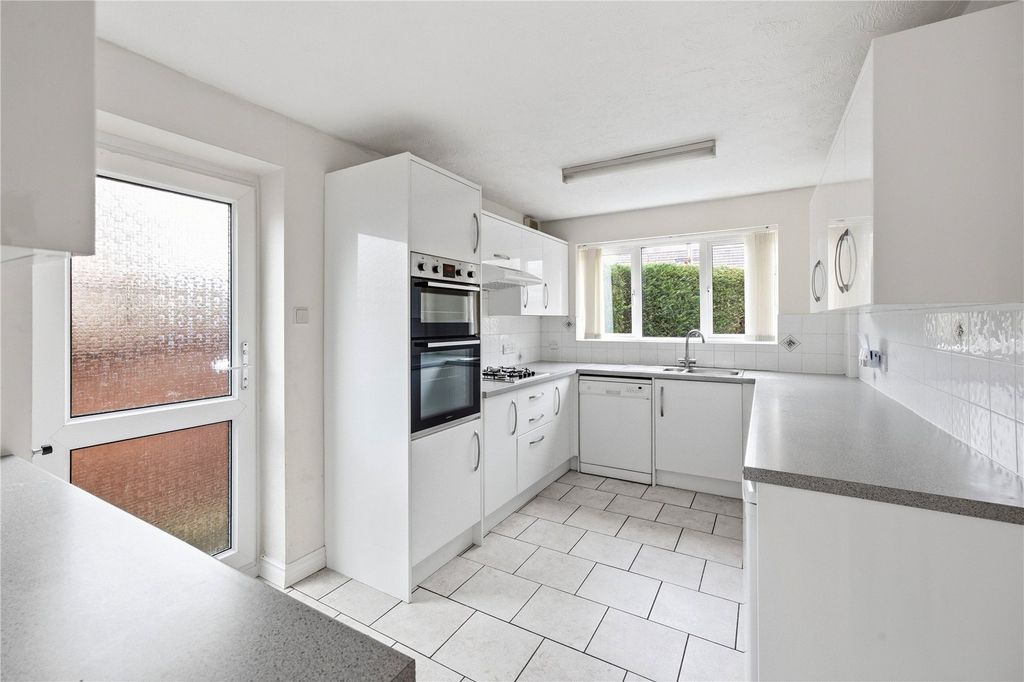 Property photo 2 of 15 Picture No. 09