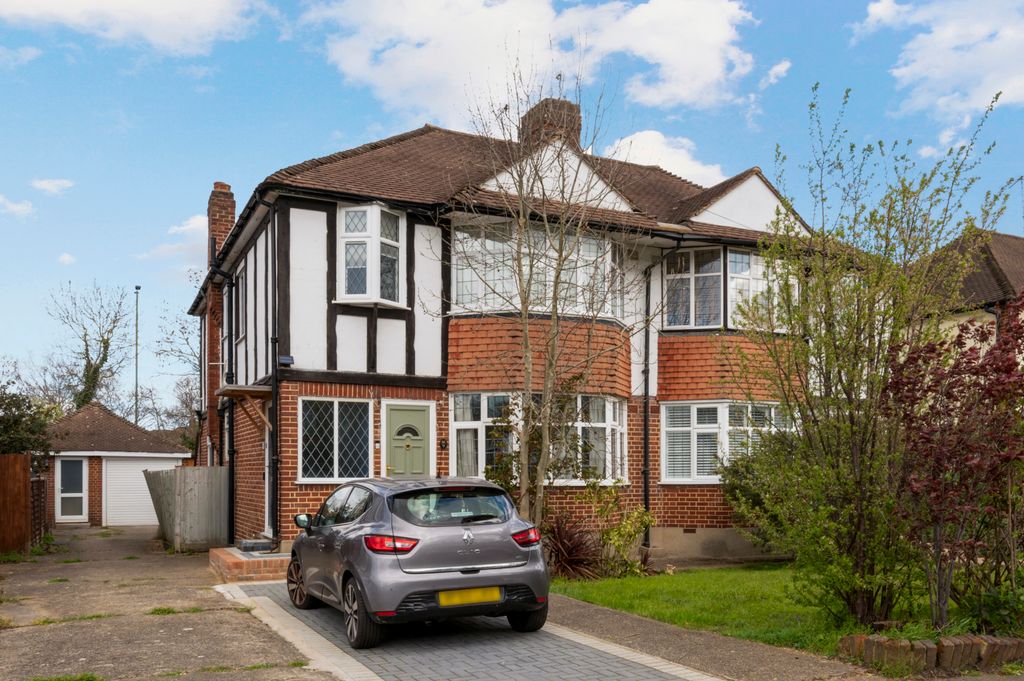 Property photo 1 of 17 Picture No. 16