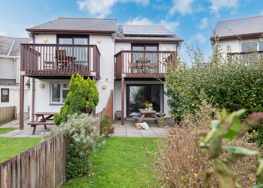 Property photo 1 of 18 Villa 7 St Moritz