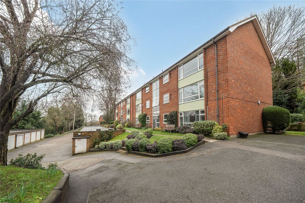 Property photo 1 of 24 Picture No. 23