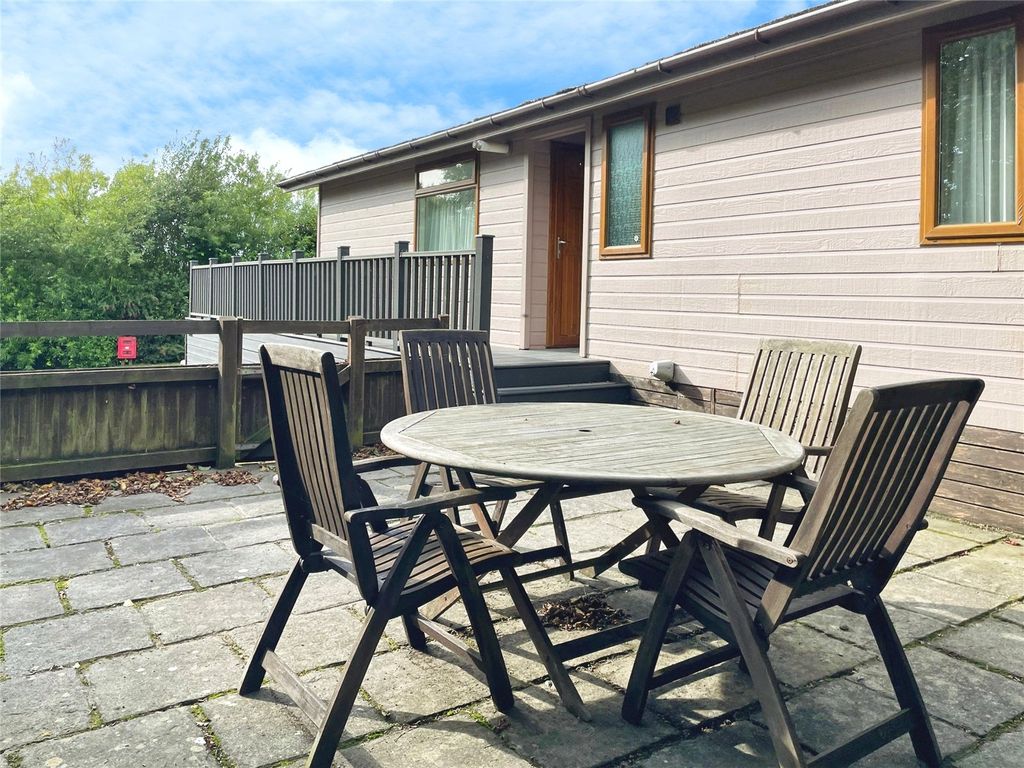 Property photo 3 of 10 Picture No. 08