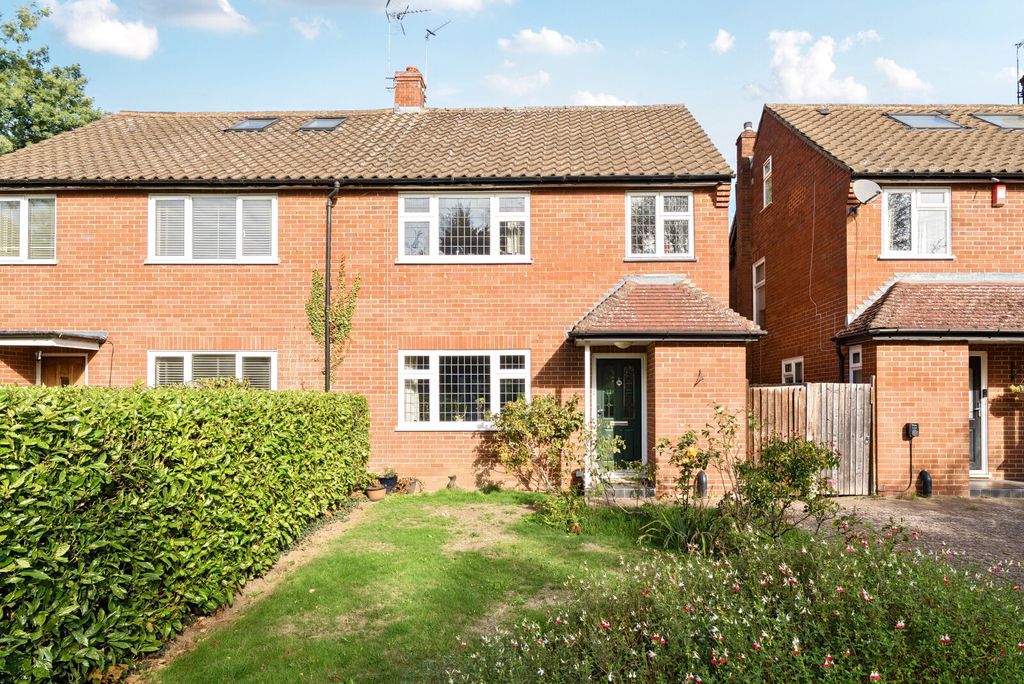 Property photo 2 of 20 1356945-2-68d2686...