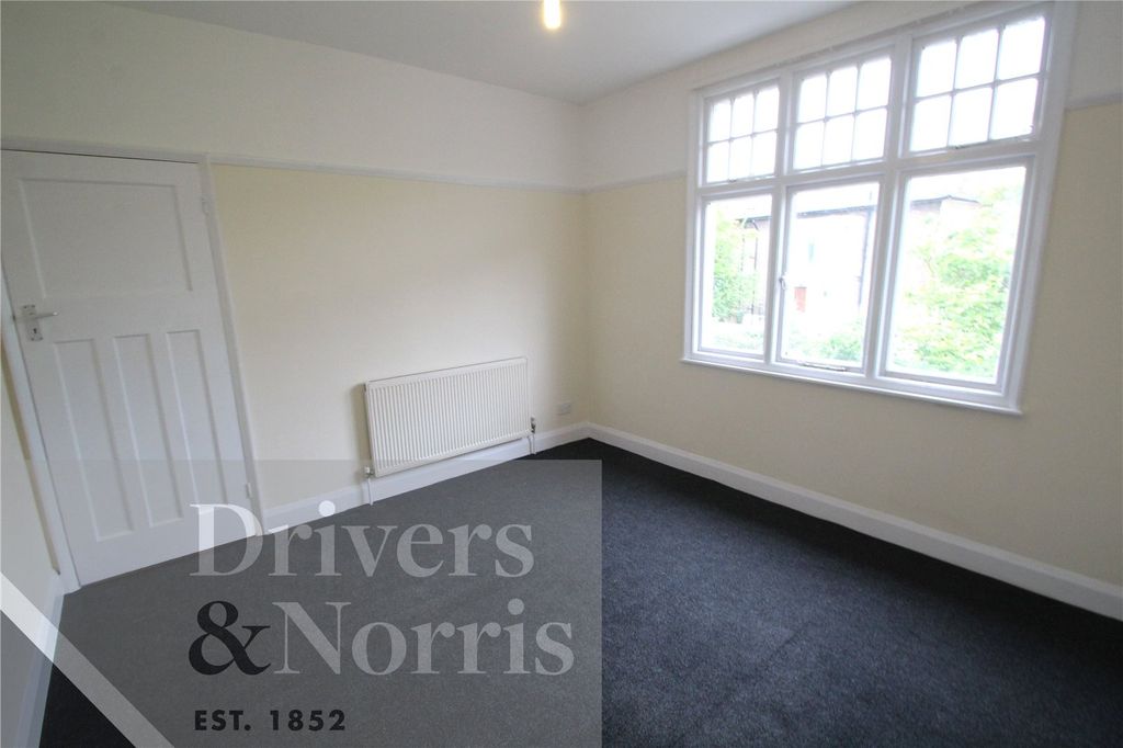 Property photo 3 of 4 Picture No. 08