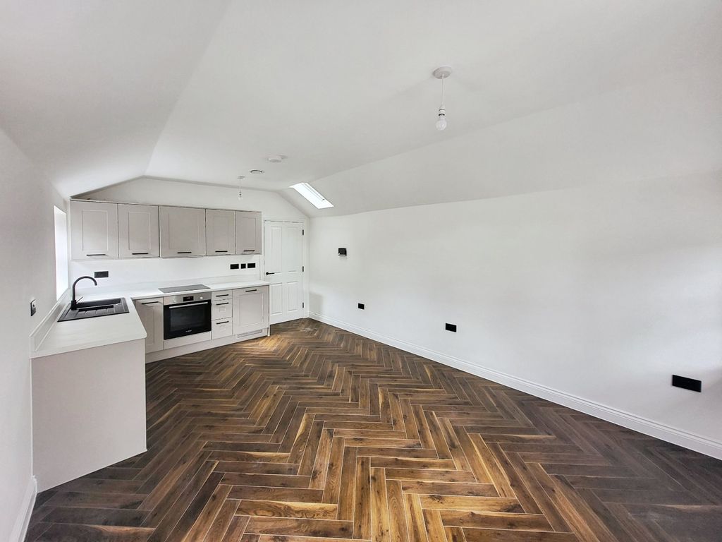 Property photo 1 of 8 Picture No. 02