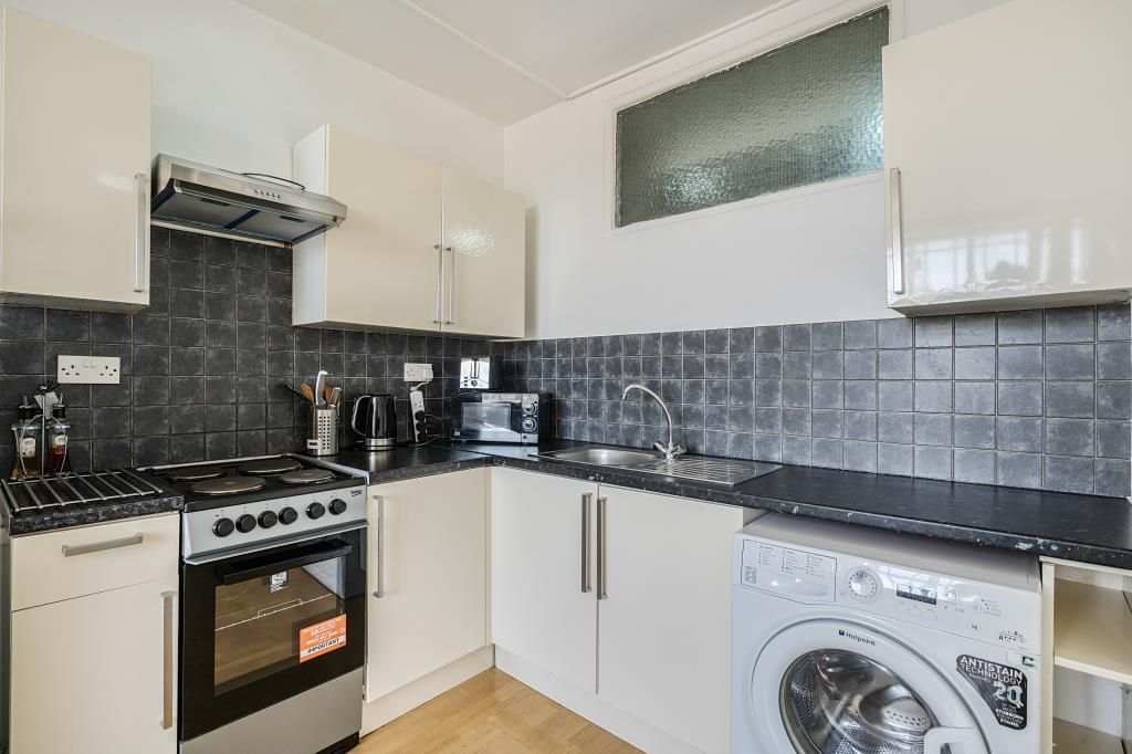 Property photo 3 of 16 1