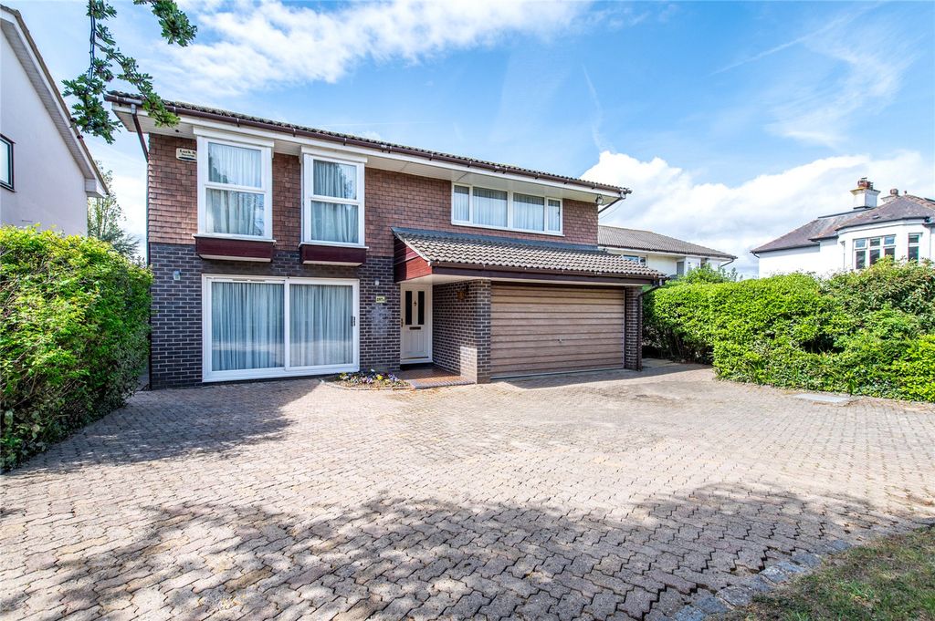 Property photo 1 of 39 Picture No. 27