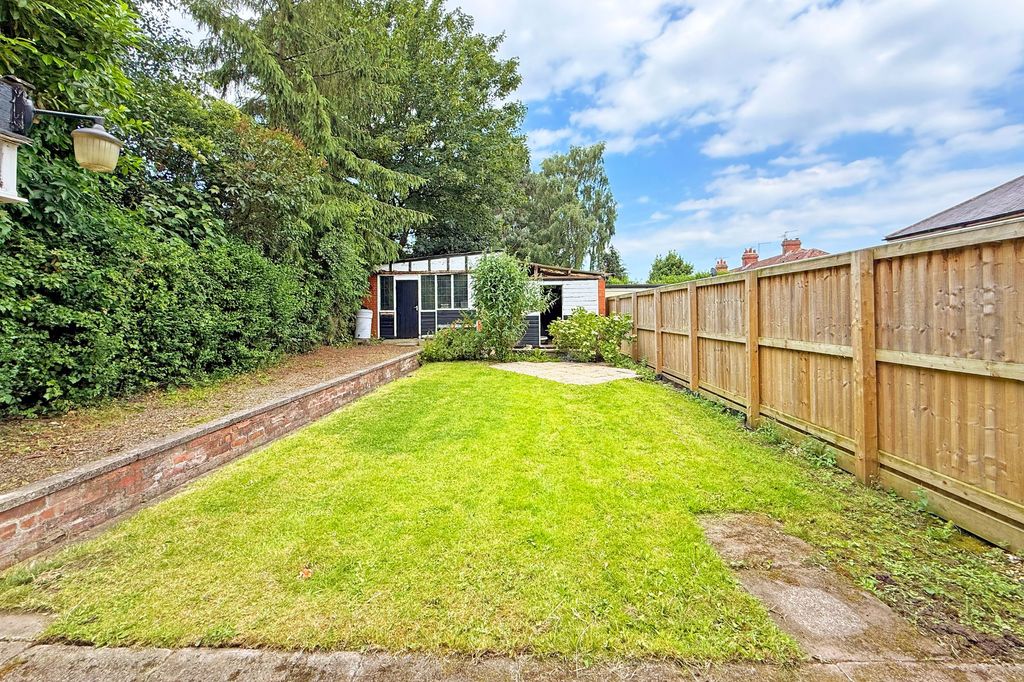 Property photo 2 of 19