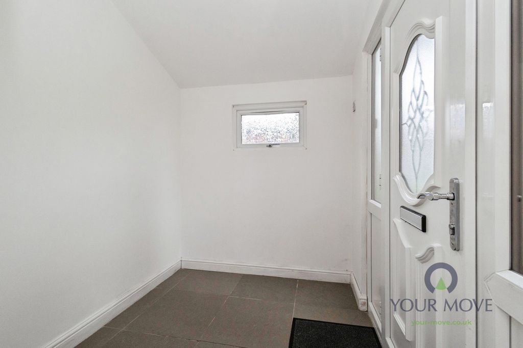 Property photo 2 of 12 Pbox-Img.Jpg