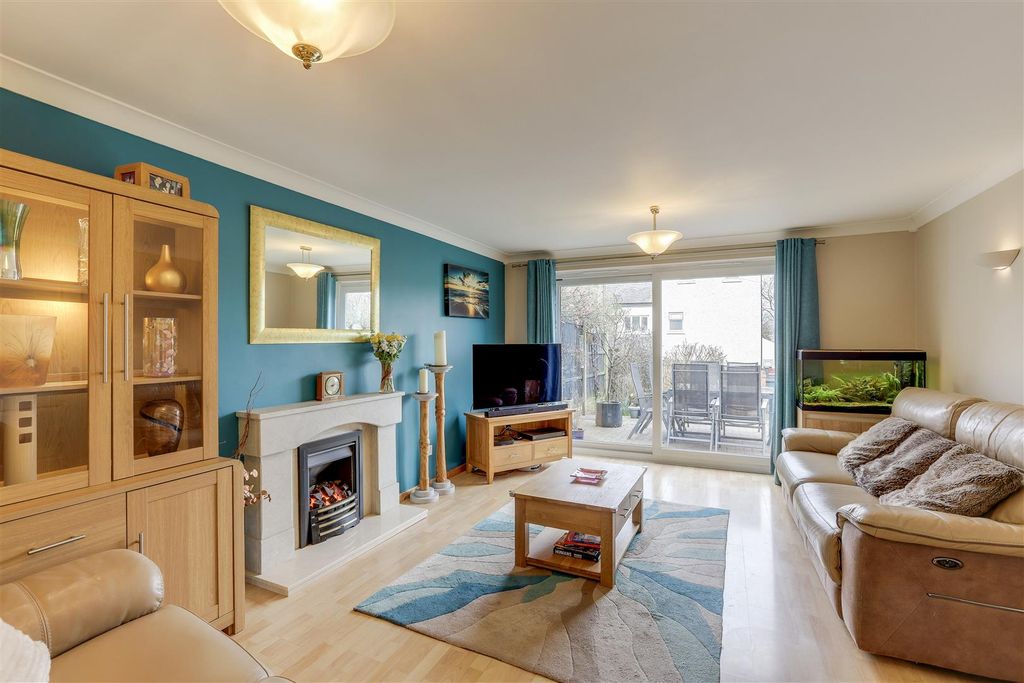 Property photo 3 of 27 100325_86.Jpg