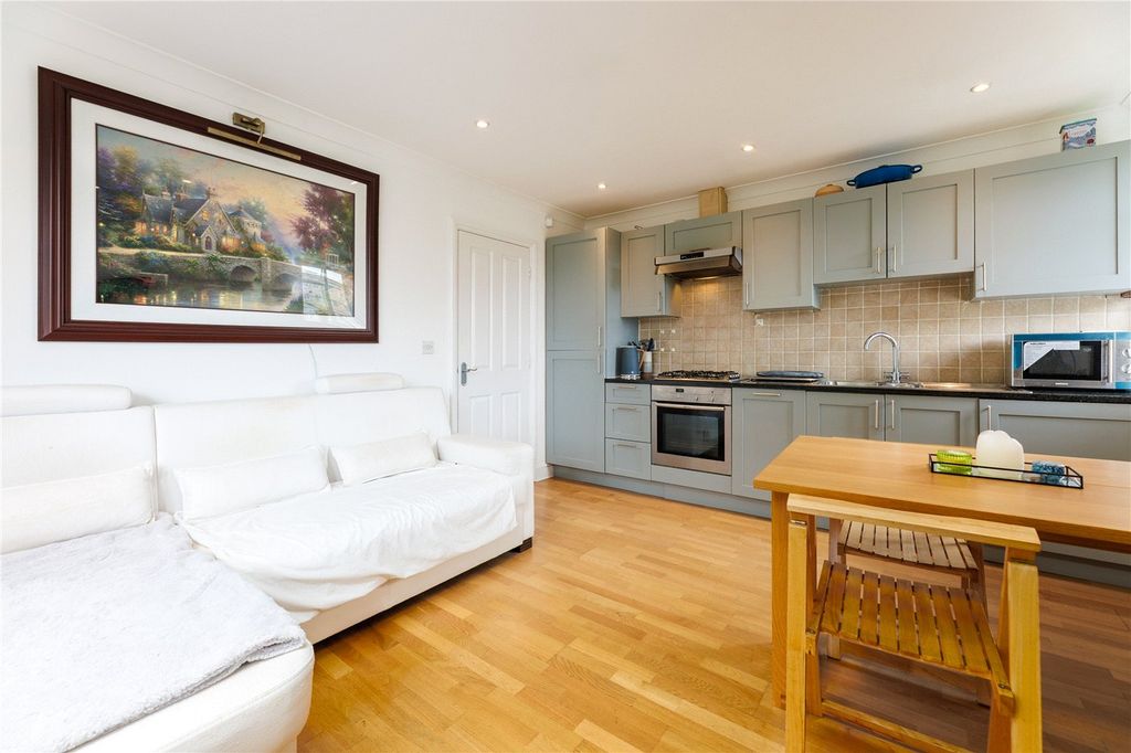 Property photo 1 of 11 Picture No. 02