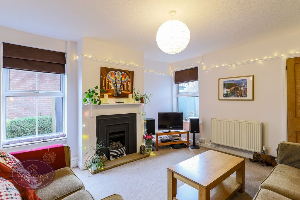 Property photo 3 of 21