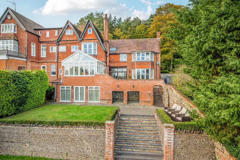 Property photo 1 of 37 1373662-2-6900E73...