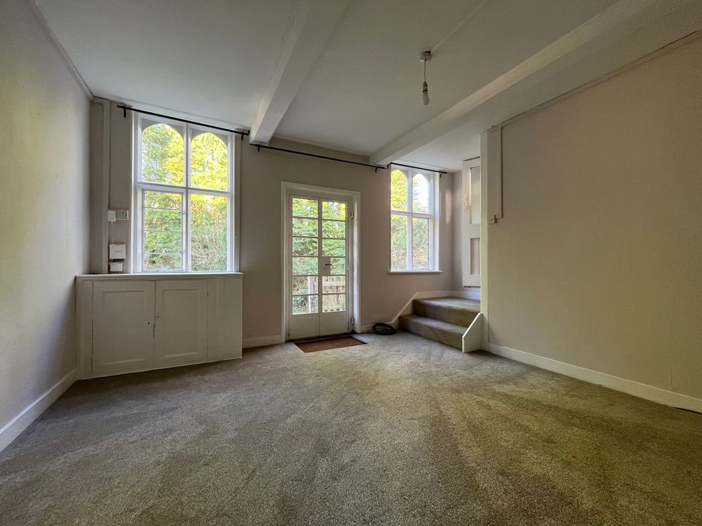 Property photo 2 of 30 Image