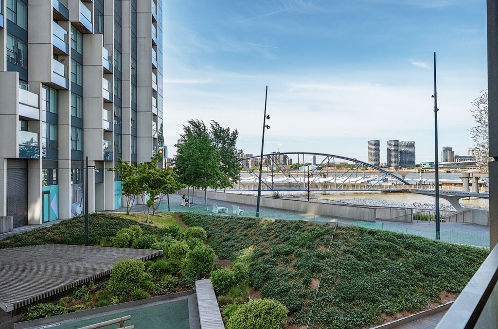 Property photo 3 of 13 View.Jpg