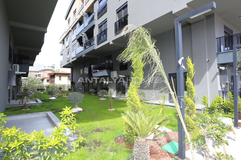 Property photo 2 of 29