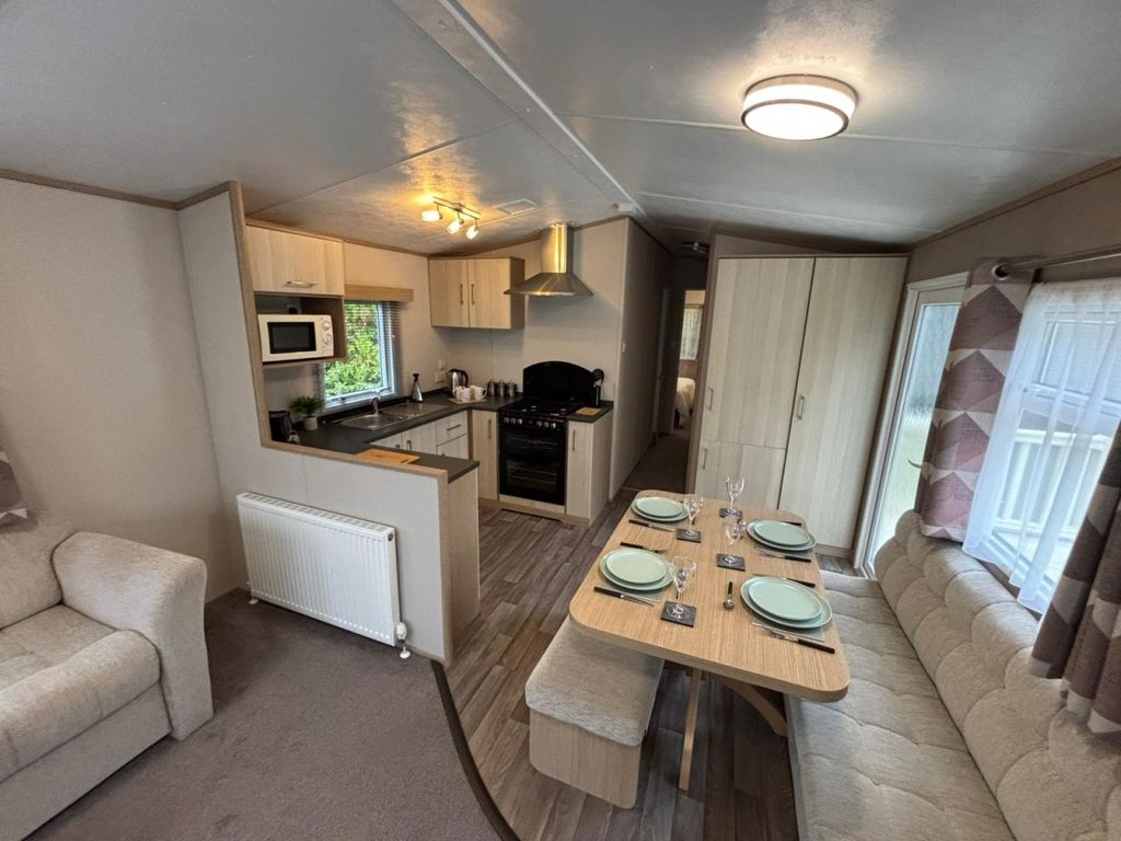 Property photo 3 of 6 Img 7330.Jpg