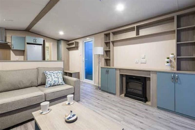 Property photo 3 of 6 005198 2 20260215 00.Jpeg