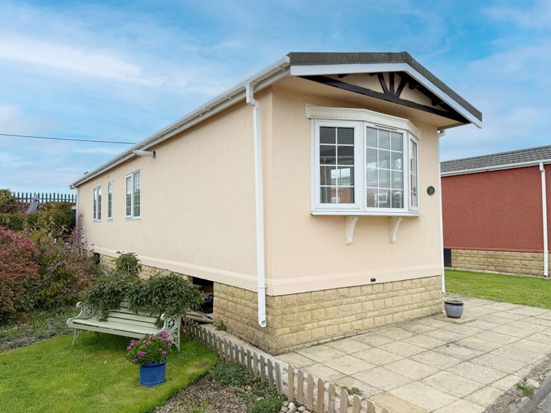 Property photo 1 of 7 Front Elevation