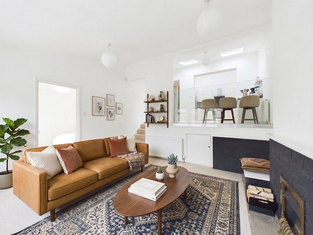 Property photo 2 of 12 Picture No. 31