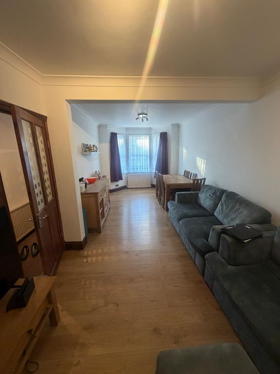 Property photo 2 of 14 Gallery