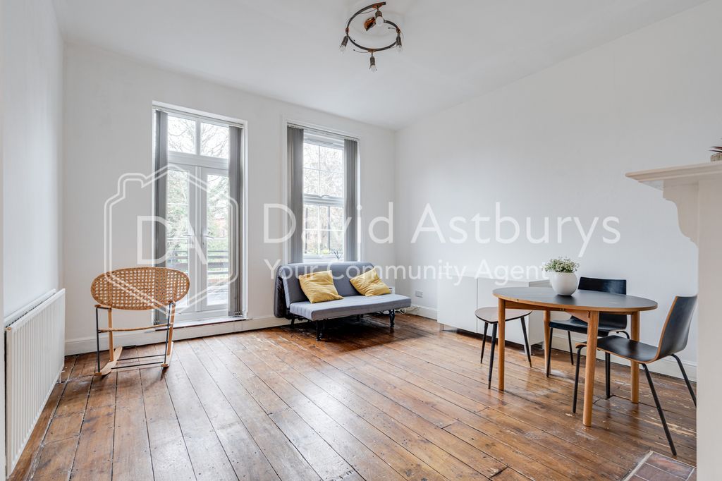 Property photo 1 of 11 Finchleyroad-9