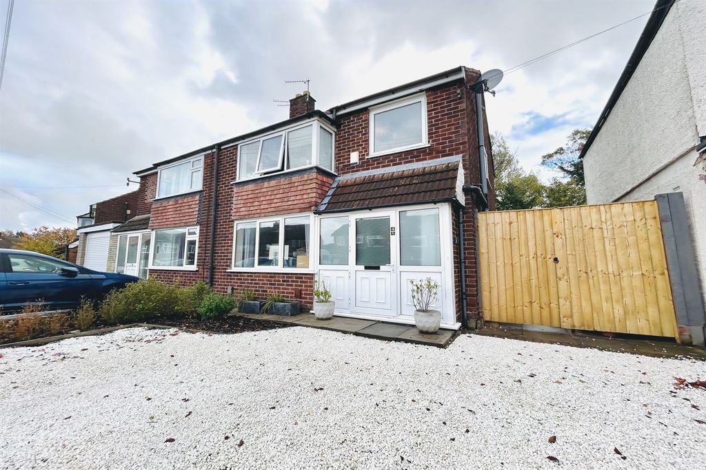 Property photo 1 of 27 (Main)