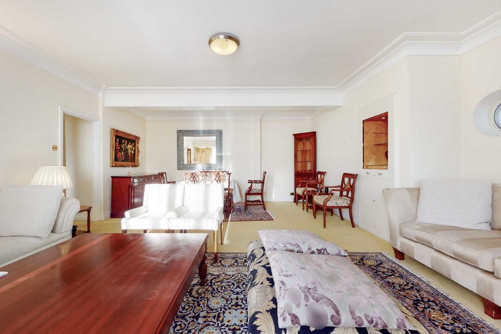 Property photo 3 of 22 Photo