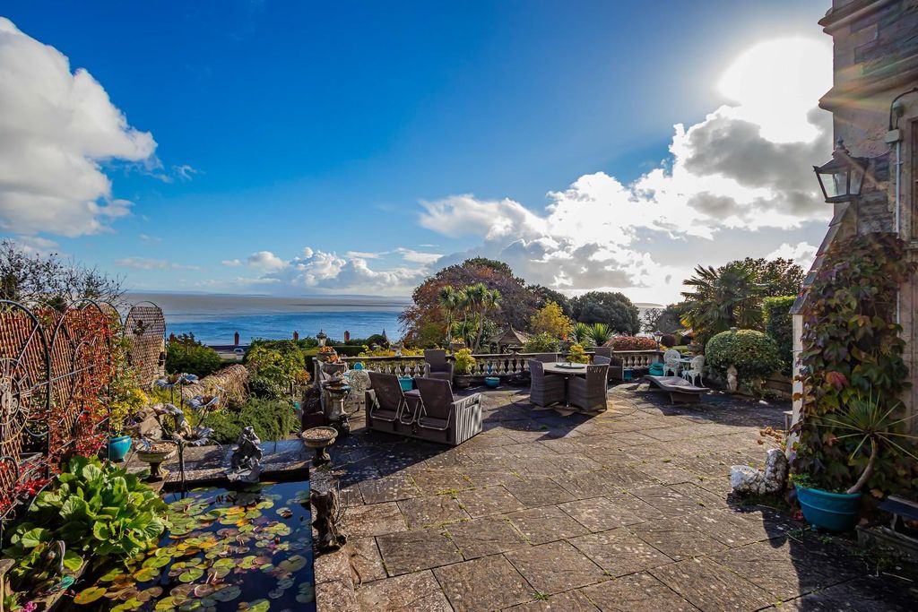 Property photo 2 of 21 Terrace &amp; View