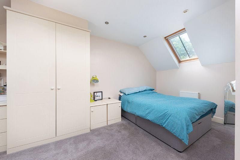 Property photo 2 of 3