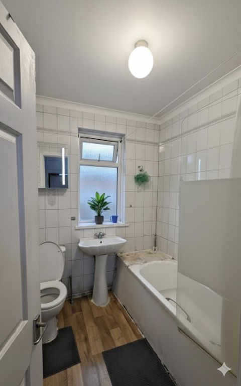 Property photo 3 of 3