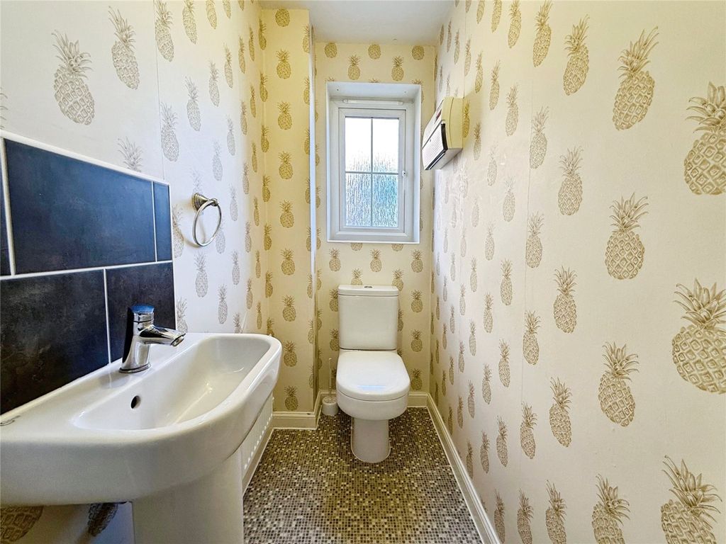 Property photo 2 of 11 Picture No. 02