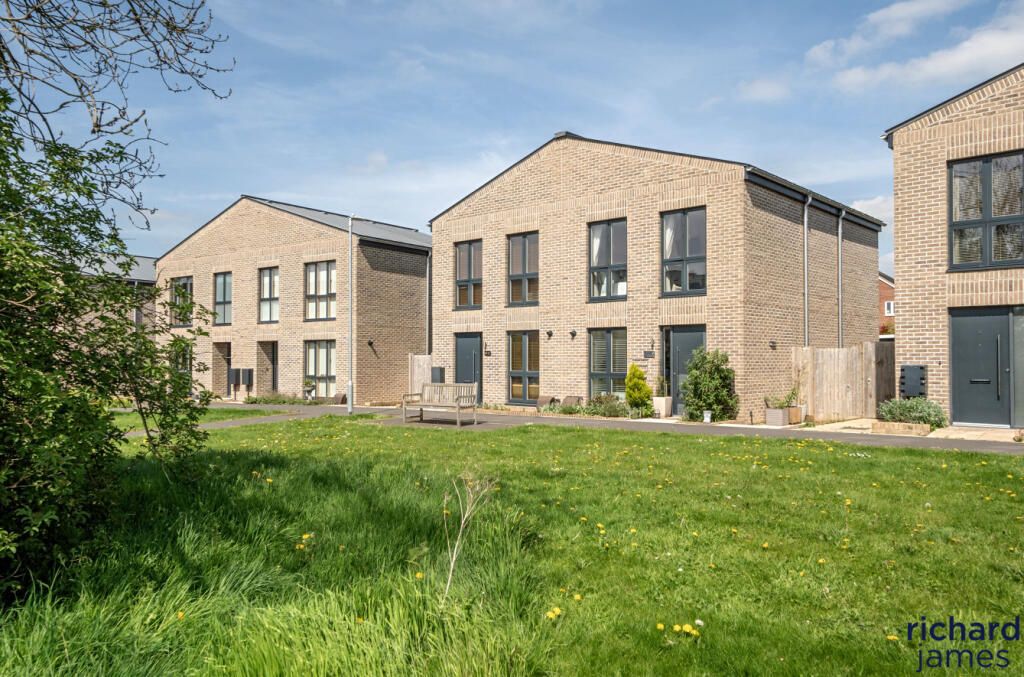 Property photo 1 of 17 87B20E9F26020F75B35c404801696c7c59c0Dbaa696F84052Ff7d