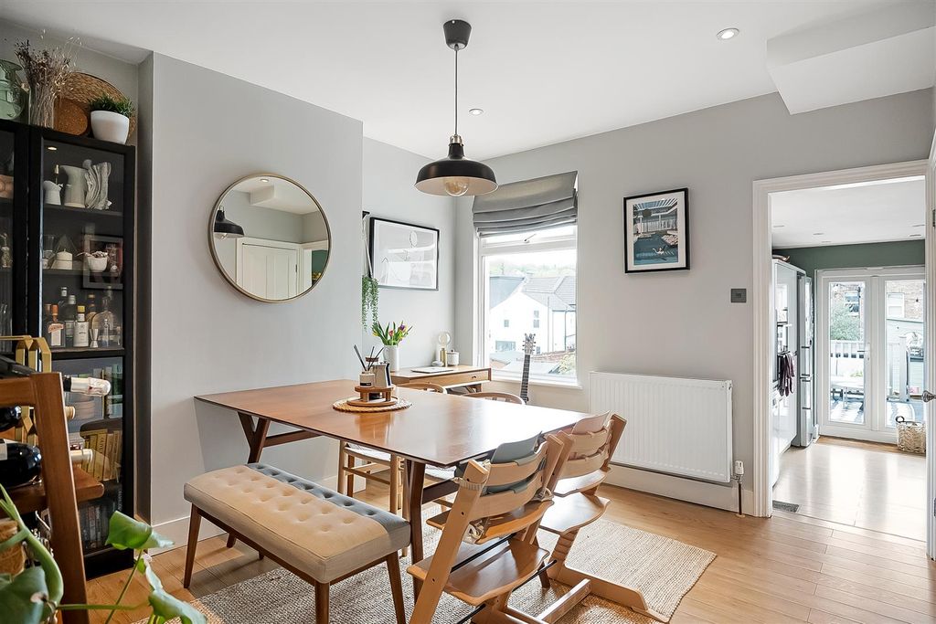 Property photo 3 of 15 Dining Room