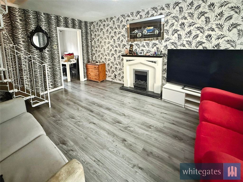 Property photo 3 of 14 Picture No. 06