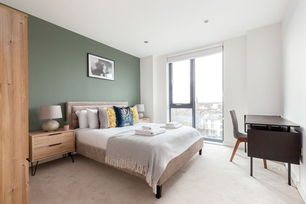 Property photo 3 of 23 Bedroom