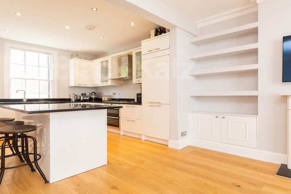 Property photo 2 of 9