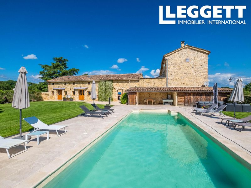 Property photo 2 of 10