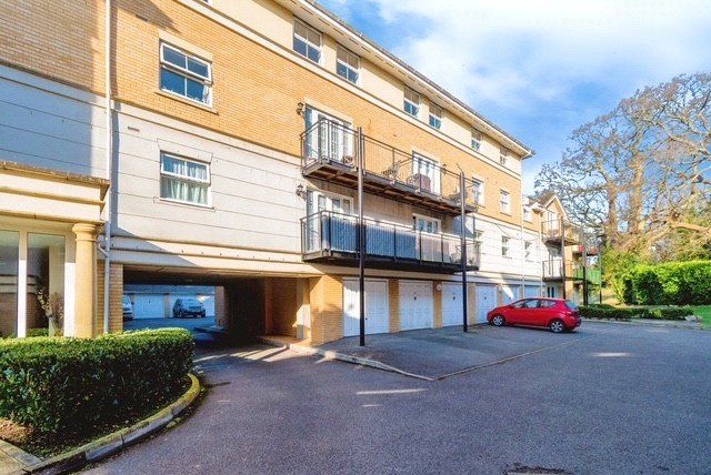 Property photo 3 of 5 Picture No. 05