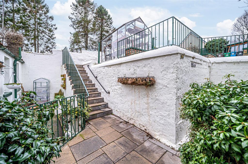 Property photo 2 of 23 Untitled (7 Of 1).Jpg