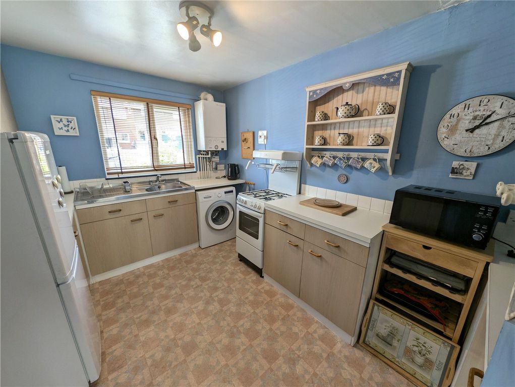 Property photo 2 of 13 Picture No. 04