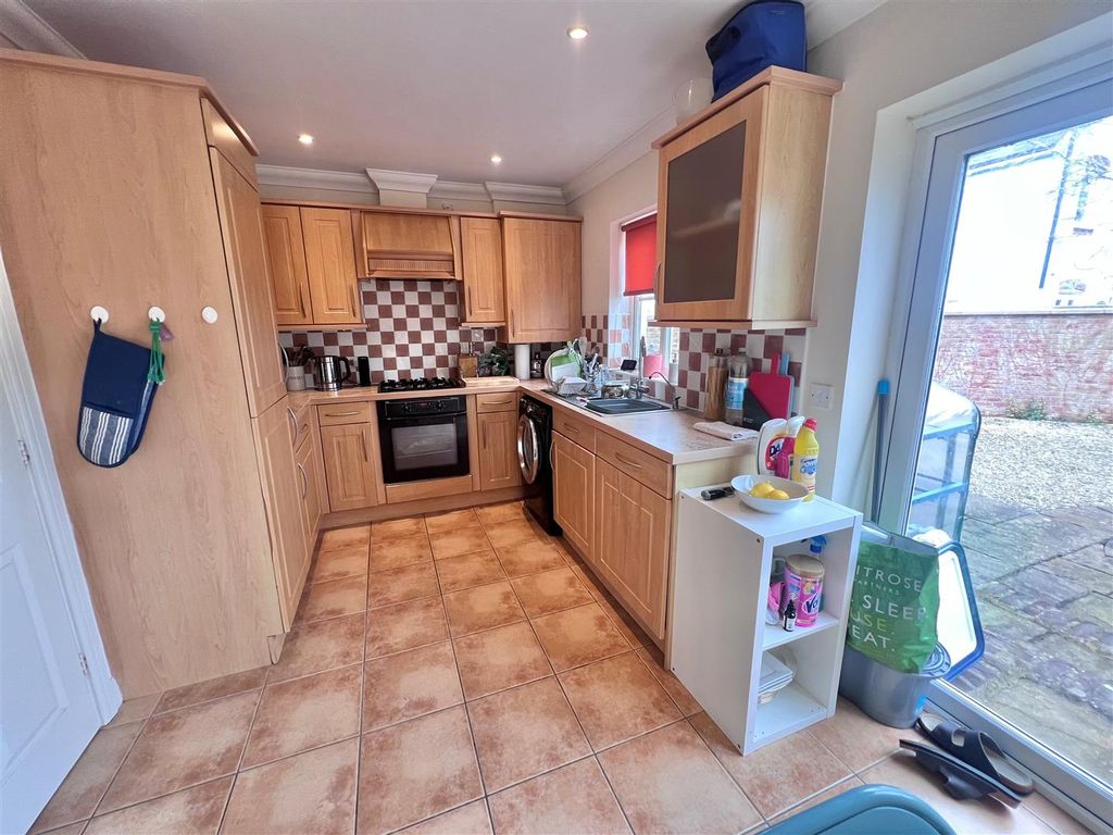 Property photo 2 of 13 Kitchen.Jpg