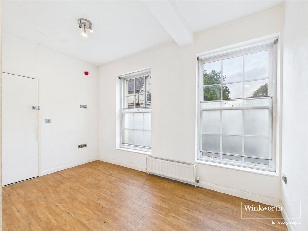 Property photo 2 of 8 Picture No. 02