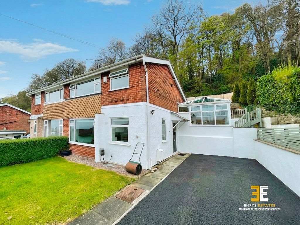 Property photo 1 of 34