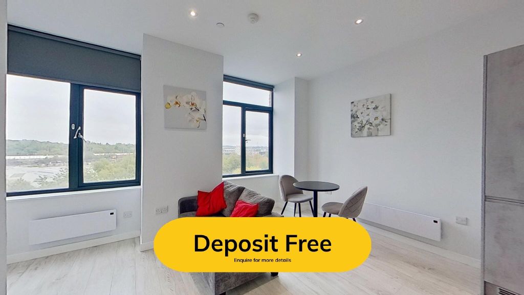 Property photo 1 of 19 Living Room