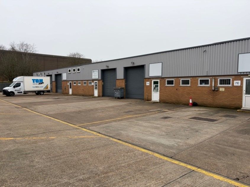 Property photo 1 of 2 Photo 4