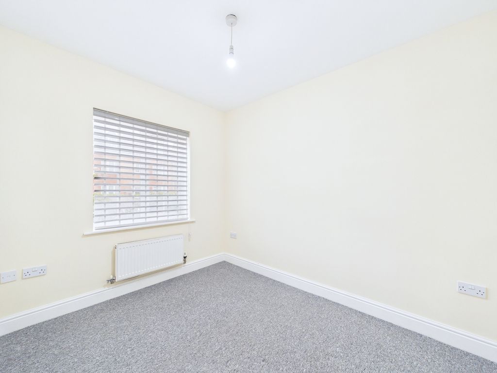 Additional image 5 of 4 bed town house to rentEagle Way, Hampton Vale, Peterborough PE7